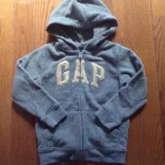 GAP 新品 フリースパーカー(110cm)