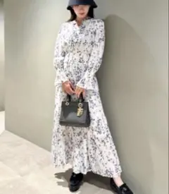 花柄ロングワンピース Mサイズ