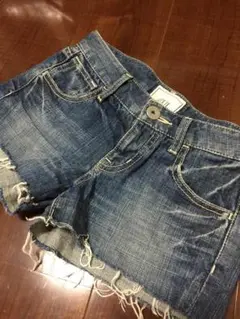 値下げ‼︎アズールバイマウジー デニムショートパンツ S