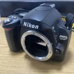 Nikon D3000 デジタル一眼レフカメラ 本体ストラップ 充電バッテリー
