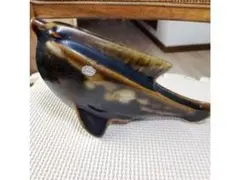 陶器製の魚の置物