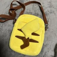 ピカチュウ　ショルダーバッグ