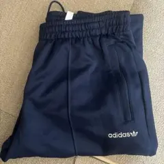 adidas ジョガーパンツ ネイビー