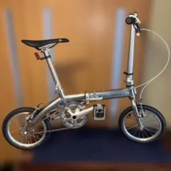 DAHON 折りたたみ自転車 シルバーのサムネイル