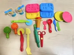 粘土遊び お菓子づくり 型抜き ツールセット　おままごとのサムネイル