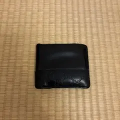 GUCCI 二つ折り財布 ブラック GG柄のサムネイル