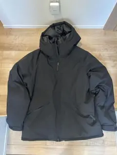 GU ブラック中綿ジャケット フード付き