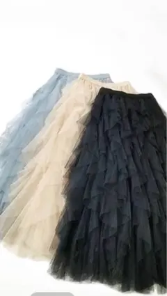 春☘️ボリュームフリルチュールロングスカート