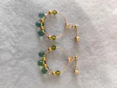 緑系チェコガラスビーズのゴールドフープピアス