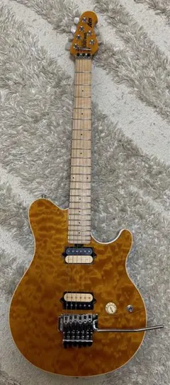 MUSIC MAN AXIS TRANS GOLD QUILTのサムネイル