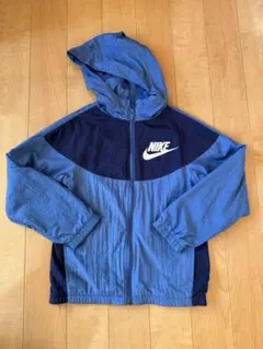 Nike アウター　フード付きジャケット 青　薄手