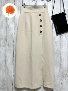 S【MURUA】タイトロングスカート　伸縮性あり　デザインボタン