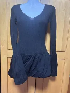 未使用スコットクラブ　黒 リブ編み Vネック 長袖トップスFサイズ