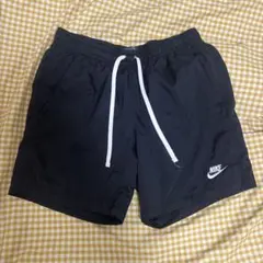 Nike スポーツウェア　Mサイズ