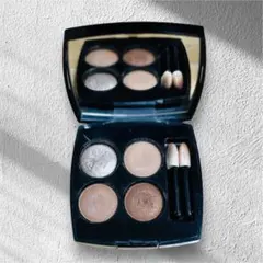 シャネル レ キャトル オンブル ルミエール ナチュレル アイシャドウ