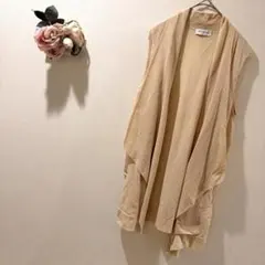 美品✨トルサルディノースリーブ サマーニット ロングベスト 38/Mベージュのサムネイル