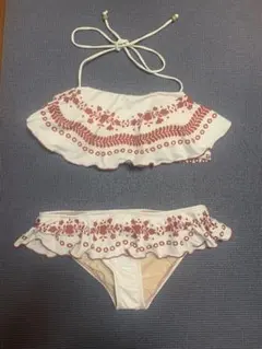 ロコブティック　フリル付き花柄刺繍セパレート水着 Mサイズのサムネイル
