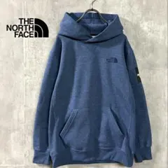 THE NORTH FACE 定番スクエアロゴ裏起毛速乾性に優れたフーディ存在感