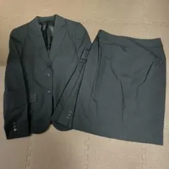 黒 ストライプ スカートスーツ　9号