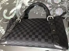 アンタイトルのハンドバッグのサムネイル