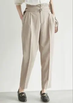 ロペピクニック ベルト付き テーパード パンツ ベージュ36 オフィスカジュアル
