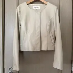 【MISCH MASCH 】ノーカラー フェイクレザー ジャケット ベージュ