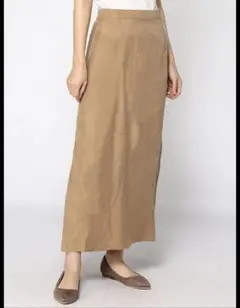 【kastane・新品タグ付き未使用】キュプIラインスカート　ロング丈　ベージュのサムネイル