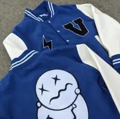 青と白のスタジャン