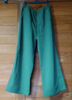 グリーンレーベルリラクシング　オルマイベイカーパンツ Lサイズ オリーブ