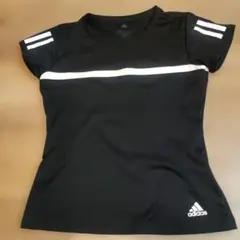 アディダス　レディースTシャツ