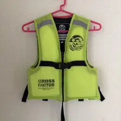 CROSS FACTOR 蛍光グリーン ライフジャケット　110 水遊び　プールのサムネイル
