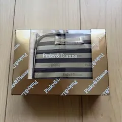 新品未使用❣️Pinky&Dianne ポーチとハンカチセットのサムネイル