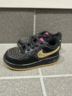 NIKE BABY FORCE 1 ブラック ゴールド スニーカー