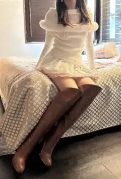 Item thumbnail for item 4f24c6fa-9ef2-4590-8665-f227610ad92d