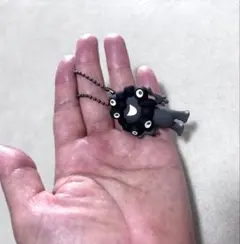 黒ミャク　キーホルダー(お急ぎの方、お値引きします)のサムネイル