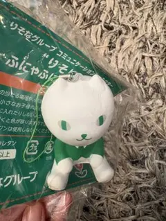 Item thumbnail for item 3203ef1d-66a3-47c4-b4fc-341ad660feac