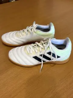 adidas フットサルシューズ 22.5cm 体育館シューズ