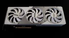 INNO3D GeForce RTX 5070 Ti X3 OC WHITE