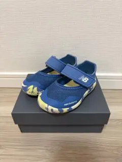 New Balance ベビーサンダル　14cm 青