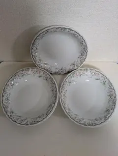 Item thumbnail for item 0d7020b9-eacb-48b8-bf72-ce352ccb4b2f