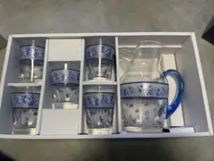 【送料込み】青い花柄のグラスセット 5個+ピッチャー　ELLE PARIS