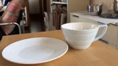 マグカップ&プレートのサムネイル
