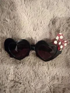 ミニーマウス ハート型サングラス
