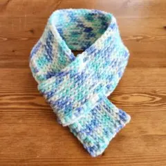 子供用　キッズ　ミニマフラー　ハンドメイド　手編み　ブルー　水色　着脱簡単