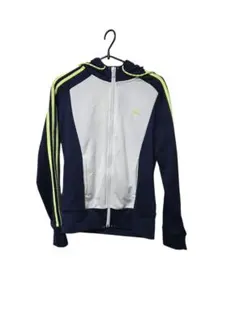 アディダス　ジャージセットアップ