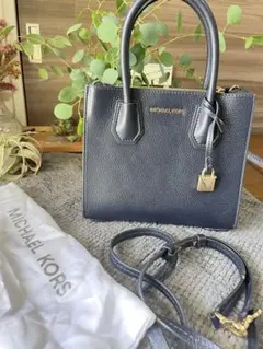中古 MICHAEL KORS ネイビー ショルダーバッグ