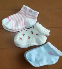 ホットビスケッツ　13-15cm　3足セット