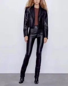 新品 ZARA フェイクレザー スキニーパンツ