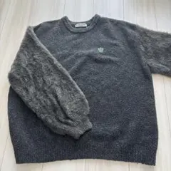 ファー付きグレー長袖ニット　ロデオ　ニット