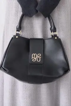 Item thumbnail for item 631b5a75-4ea7-4beb-b7a9-a9c174a31081